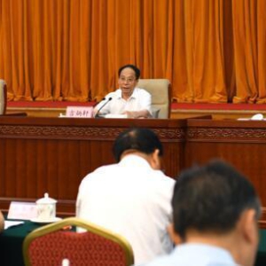 全国人大农业与农村委员会在京召开乡村振兴立法工作座谈会